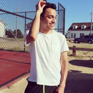 Meet your Posher, Adan